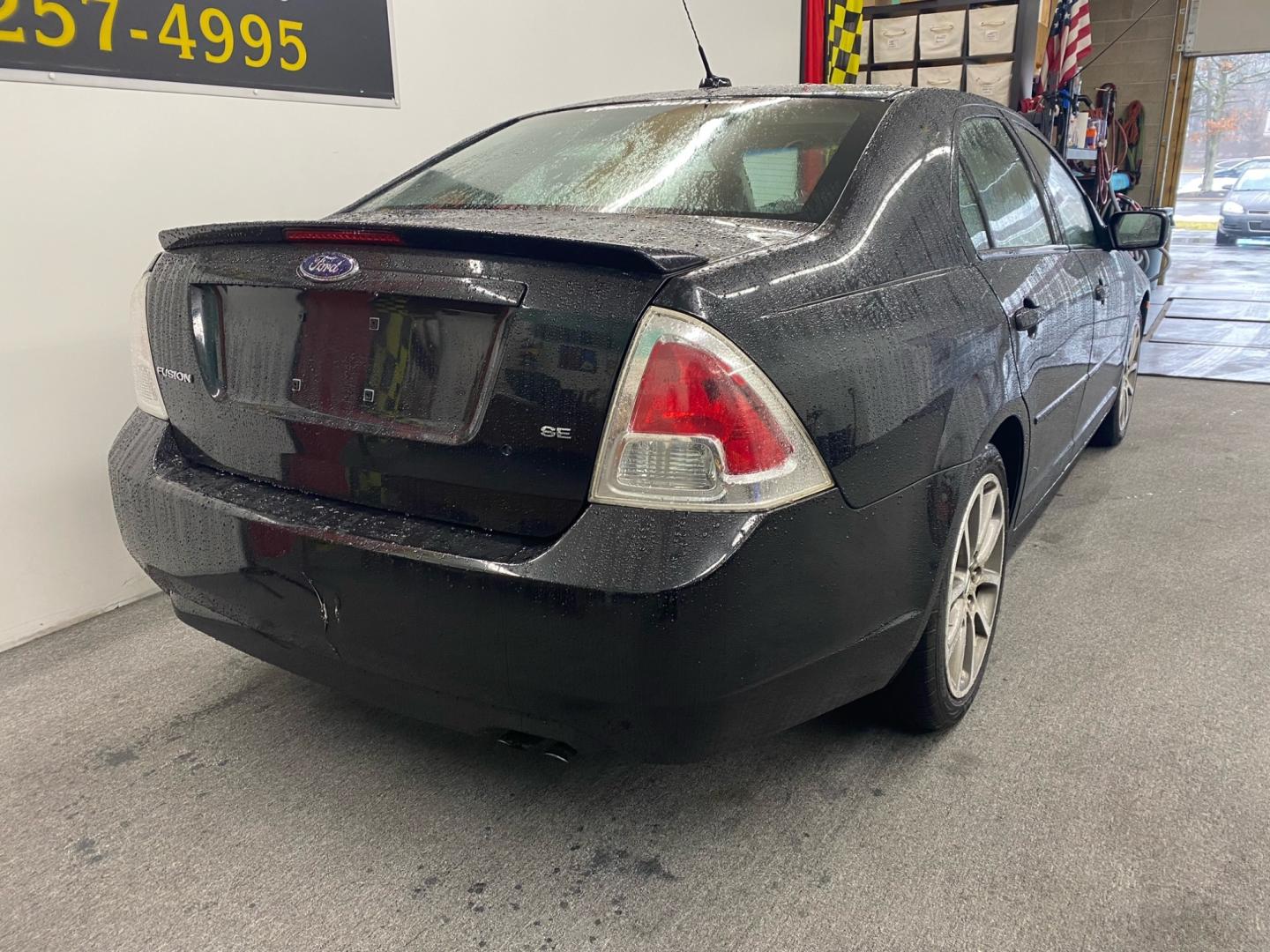 2009 Black Ford Fusion (3FAHP07Z09R) , located at 533 S West End Blvd., Quakertown, PA, 18951, (877) 257-4995, 40.343994, -75.303604 - Photo#3